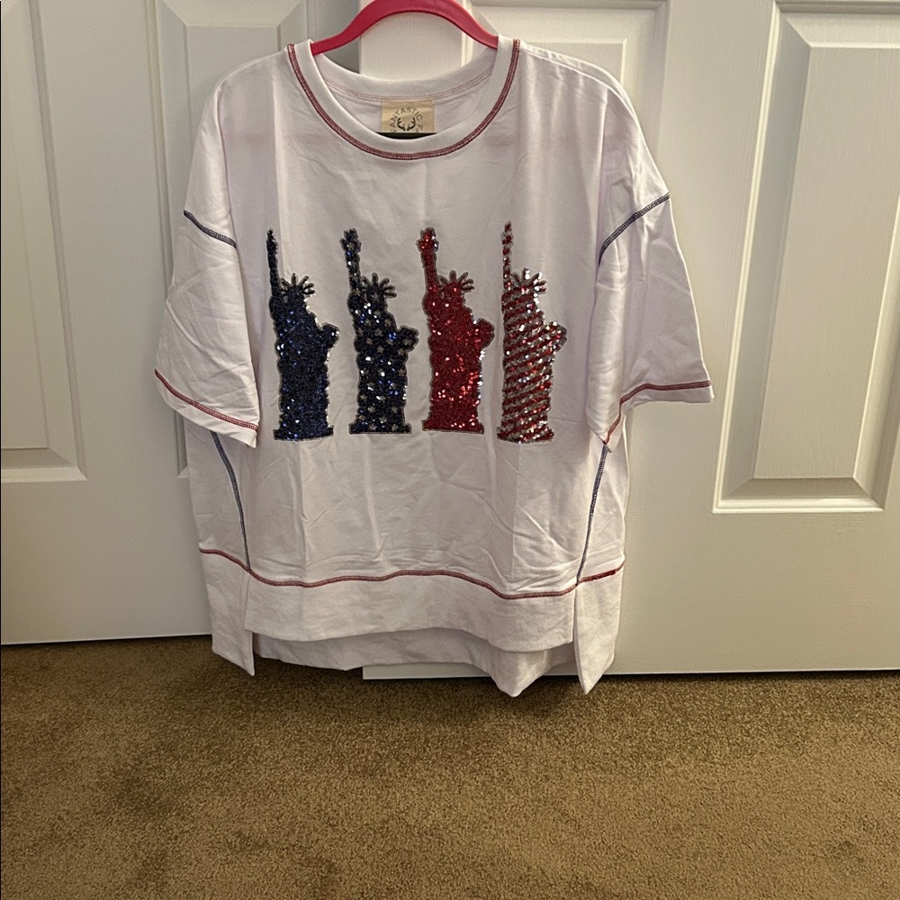 FANTASTIC FAWN NEW AMERICANA TOP WHITE (GG3) reposted by @theposhkings